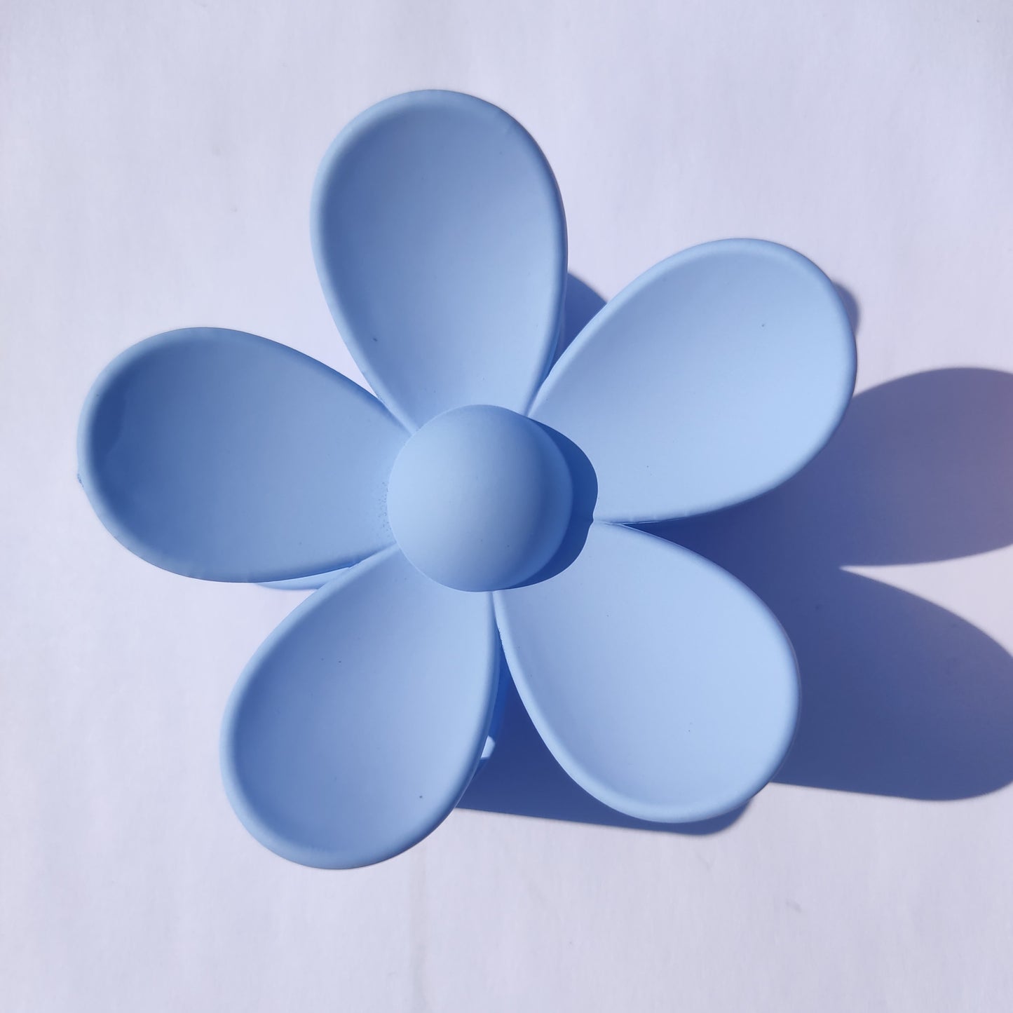 Lea Flower Hair Claw
