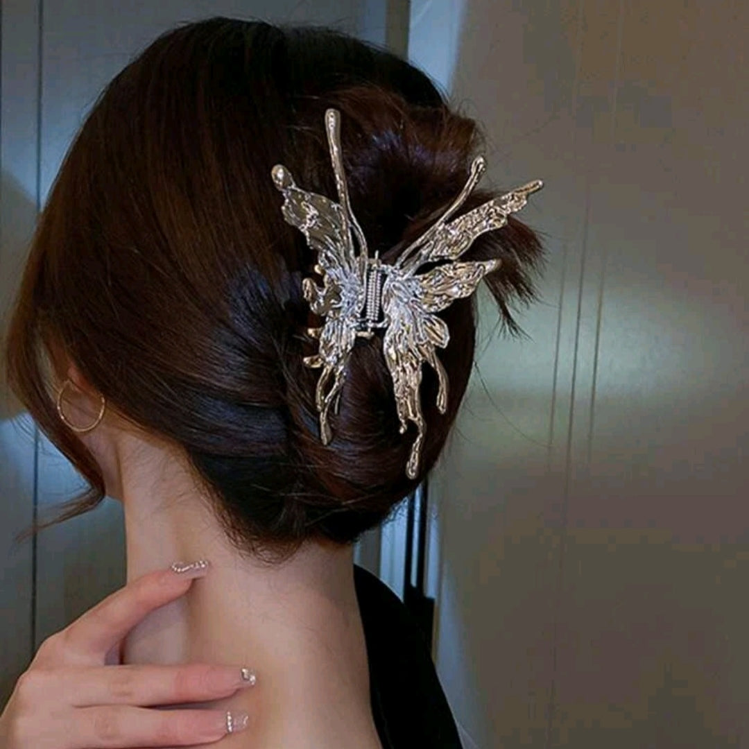 Ciara Metal Butterfly Hair Claw