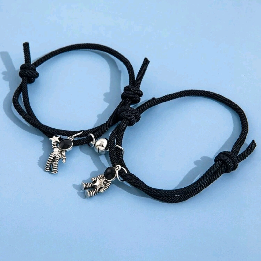 Couple/Friendship Magnetic Bracelets- Astronauts