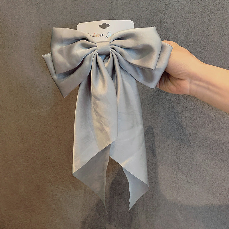 Satin Hair Bow – The Aesthetic